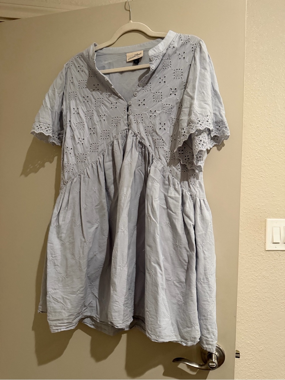 UNIVERAL THREAD Light Blue Eyelet Babydoll Tunic Top